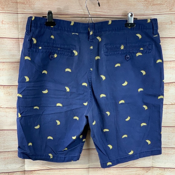Arizona Jean Co Navy and Bananas Shorts - Picture 2 of 6